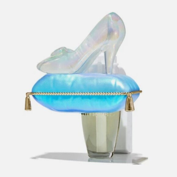 Bath and Body Works Disney Princess Cinderella Slipper Light Up Wallflower NIB - Picture 7 of 7
